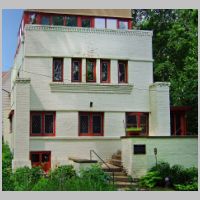 Robert M. Lamp House (1903) at 22 N. Butler Street in Madison, Wisconsin, photo James Steakley, Wikipedia.jpg